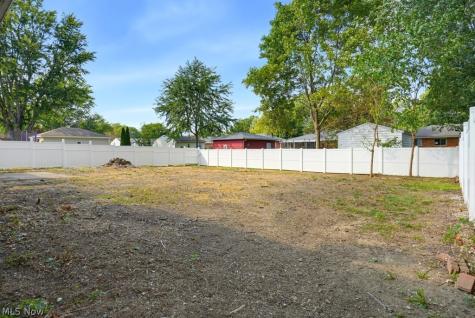 127 Alameda Avenue Cuyahoga Falls OH 44221