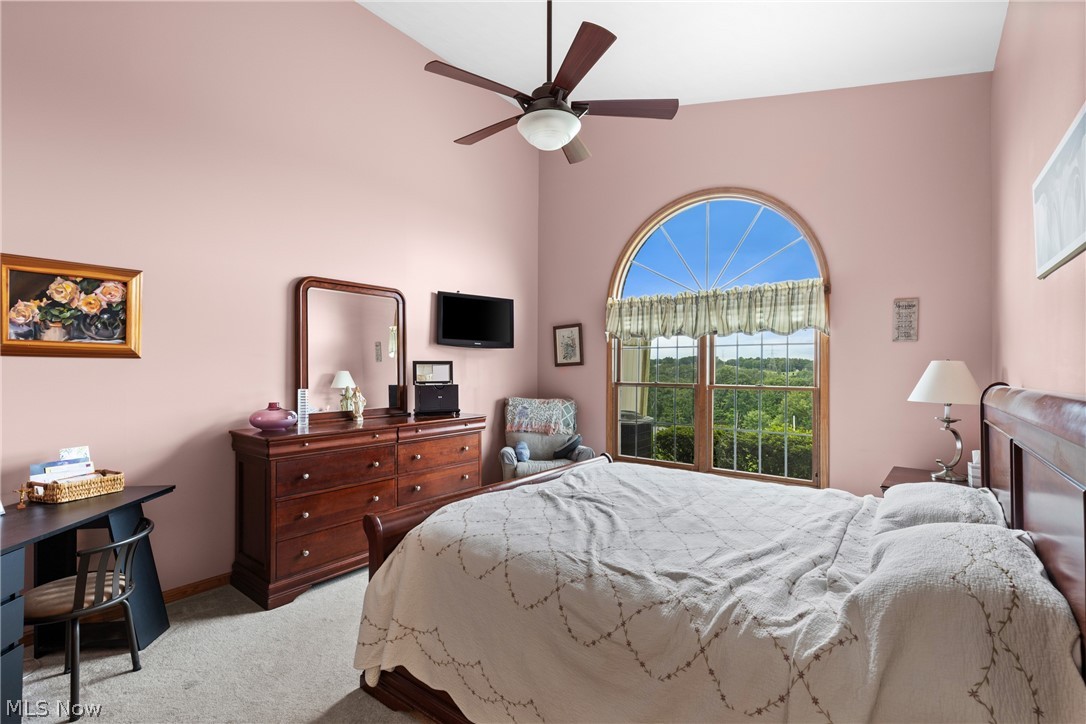49272 Eagle Drive East Liverpool OH 43920