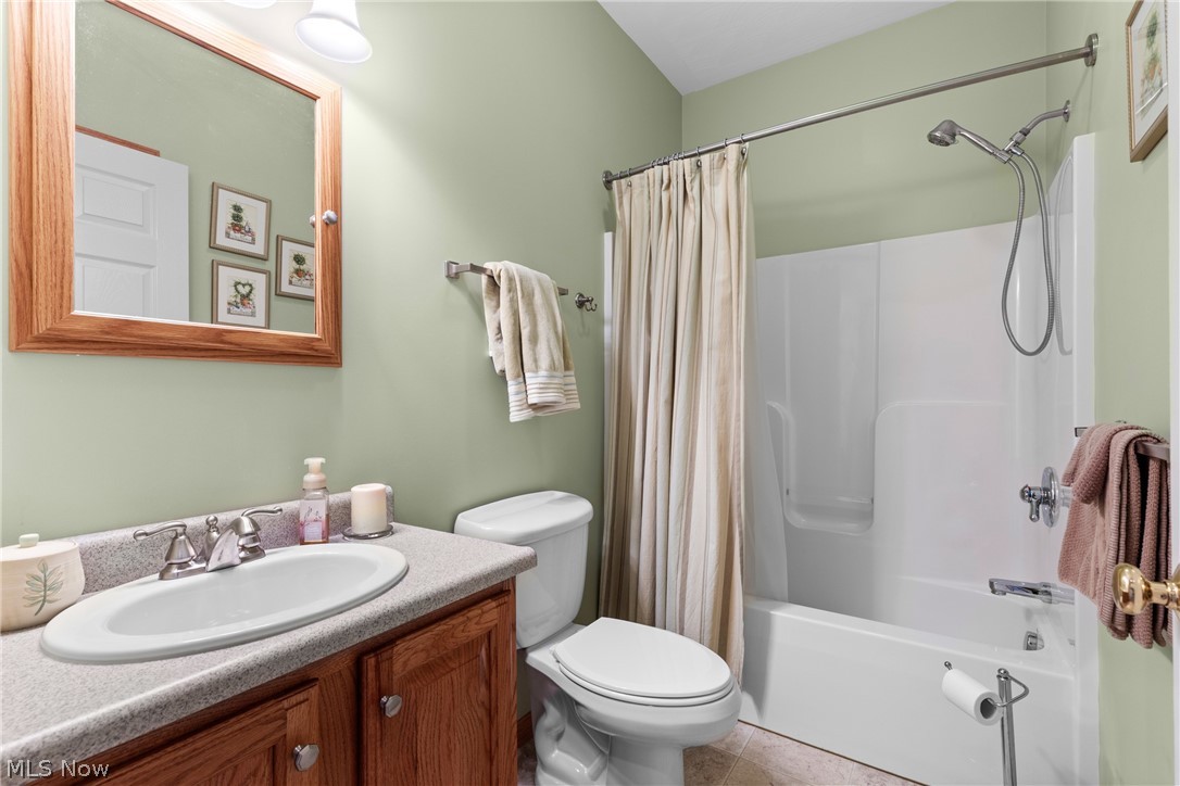49272 Eagle Drive East Liverpool OH 43920