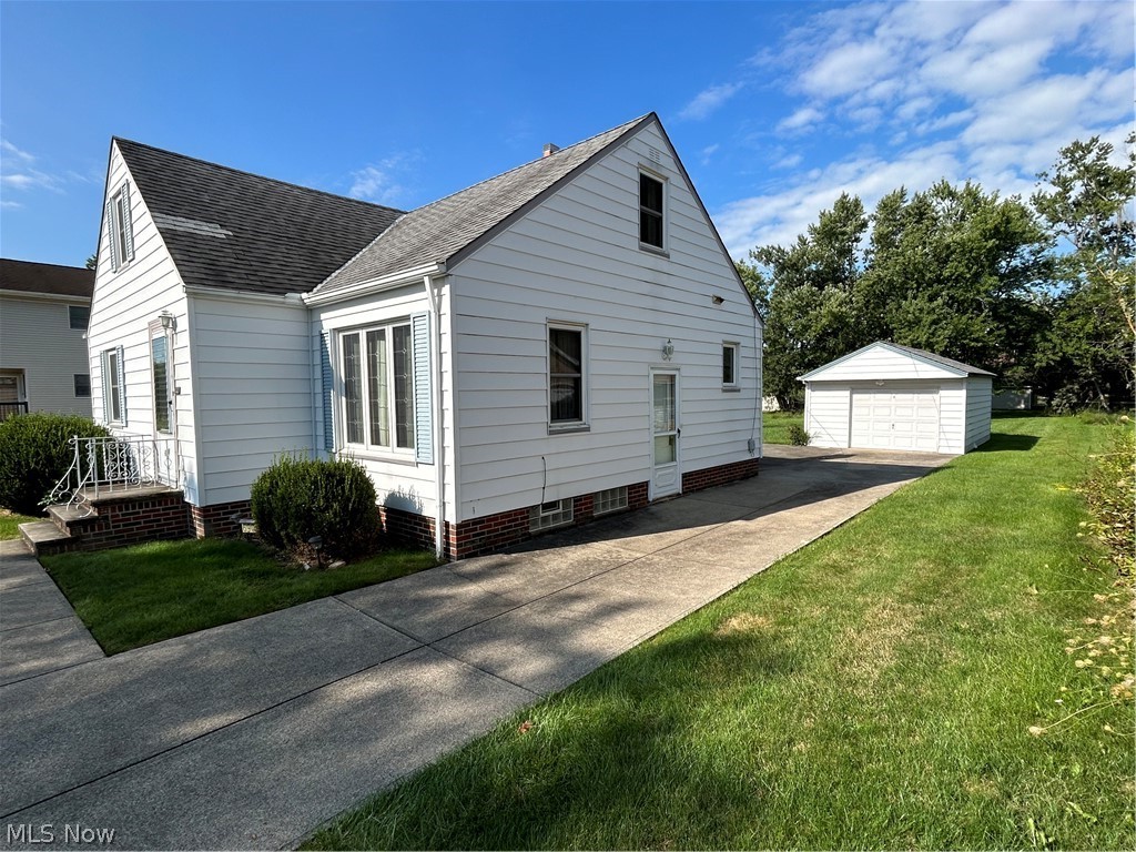 6908 Orchard Boulevard Parma Heights OH 44130