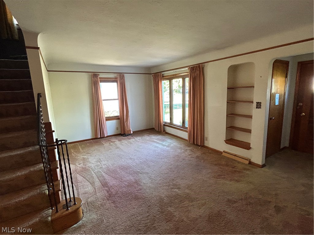 6908 Orchard Boulevard Parma Heights OH 44130
