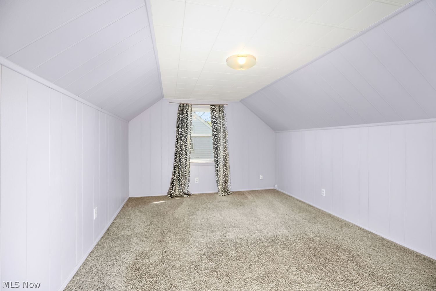 1957 Tudor Street Cuyahoga Falls OH 44221