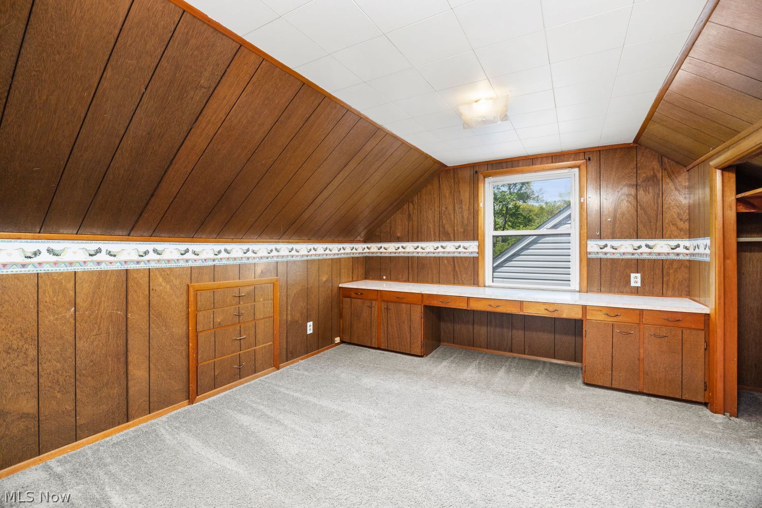 1957 Tudor Street Cuyahoga Falls OH 44221