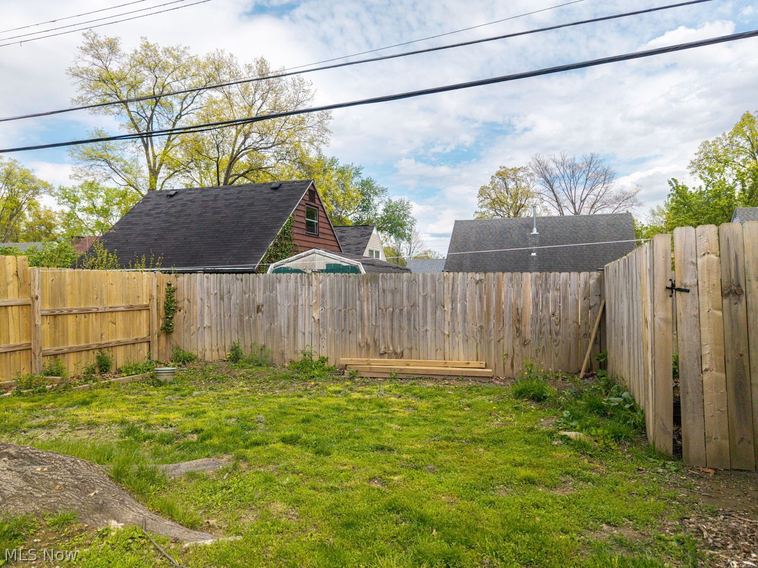 1957 Tudor Street Cuyahoga Falls OH 44221