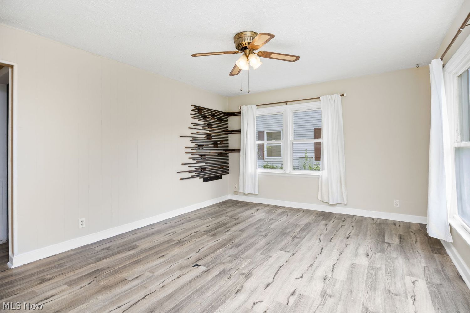 1957 Tudor Street Cuyahoga Falls OH 44221