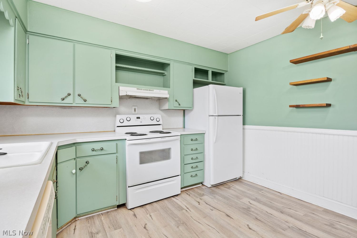 1957 Tudor Street Cuyahoga Falls OH 44221