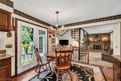 7411 Old Quarry Lane Brecksville OH 44141