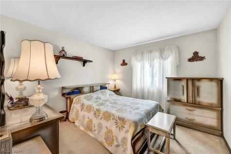 7411 Old Quarry Lane Brecksville OH 44141