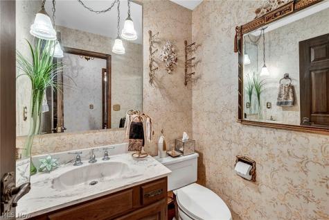 7411 Old Quarry Lane Brecksville OH 44141