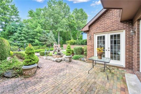 7411 Old Quarry Lane Brecksville OH 44141