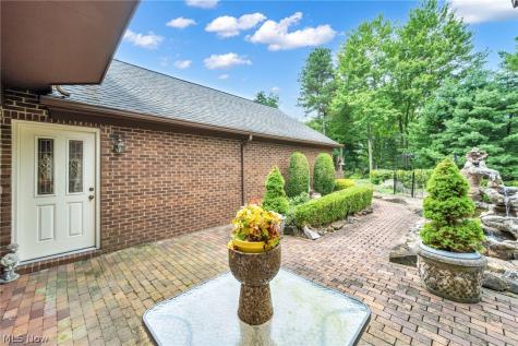 7411 Old Quarry Lane Brecksville OH 44141