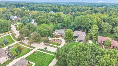 7411 Old Quarry Lane Brecksville OH 44141