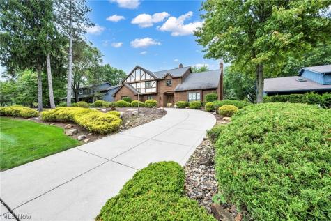 7411 Old Quarry Lane Brecksville OH 44141