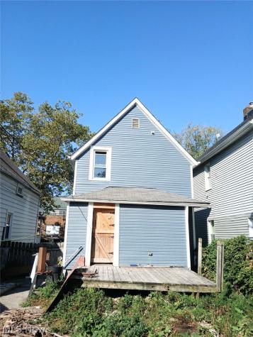 2175 W 106th Street Cleveland OH 44102