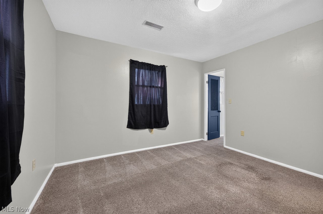1025 Park Avenue NE North Canton OH 44720