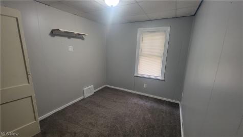 1292 Stratford Street Barberton OH 44203
