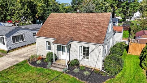 613 W Fike Avenue Orrville OH 44667
