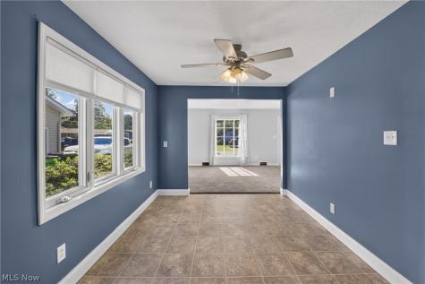 613 W Fike Avenue Orrville OH 44667