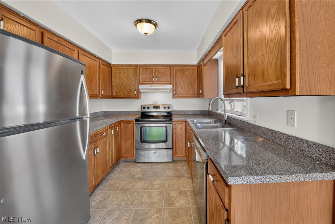 613 W Fike Avenue Orrville OH 44667
