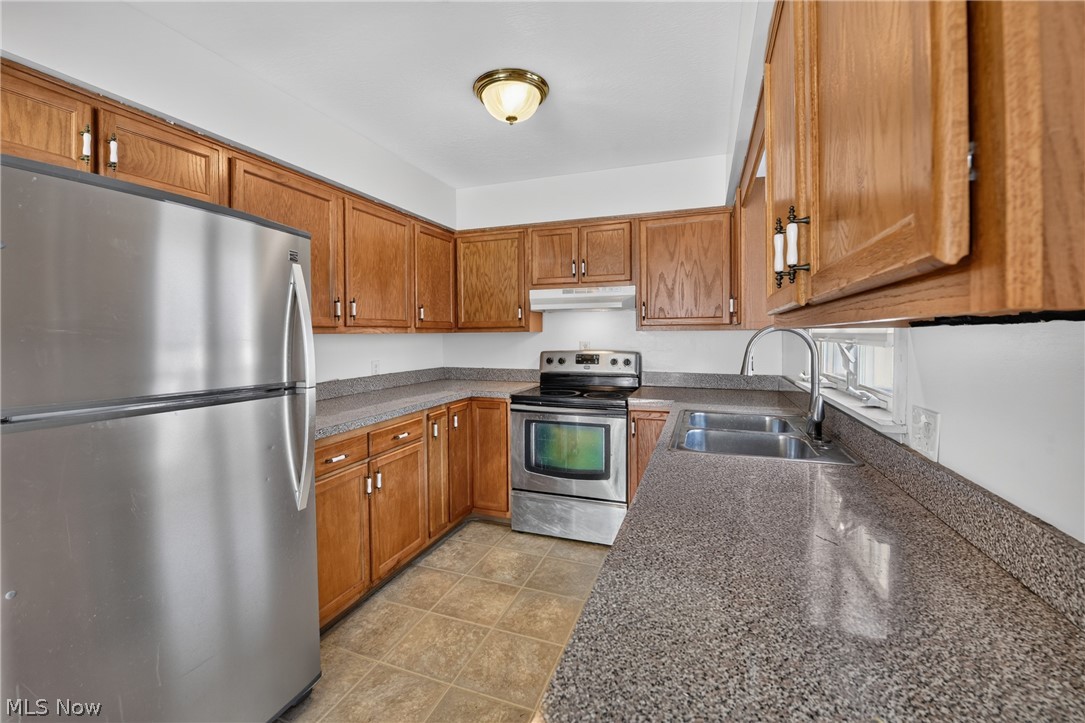 613 W Fike Avenue Orrville OH 44667