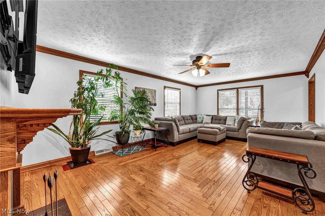 9133 Brian Street North Ridgeville OH 44039