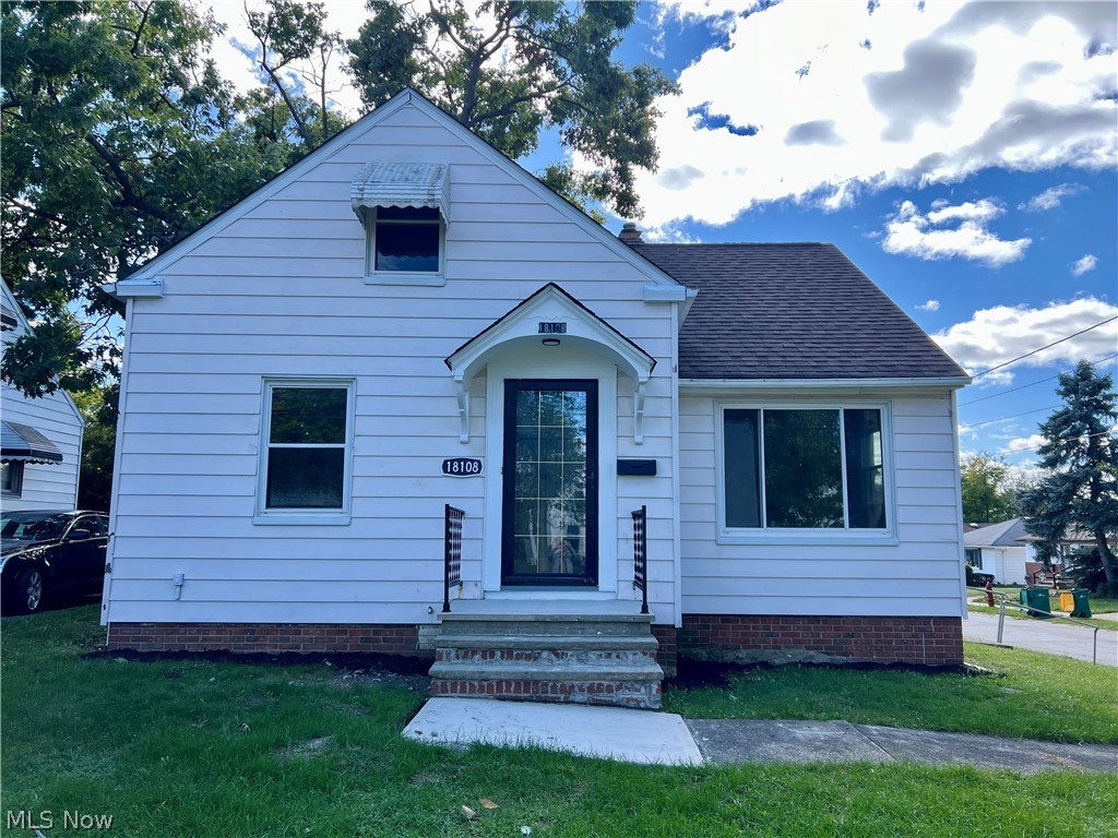 18108 Mccracken Road Maple Heights OH 44137