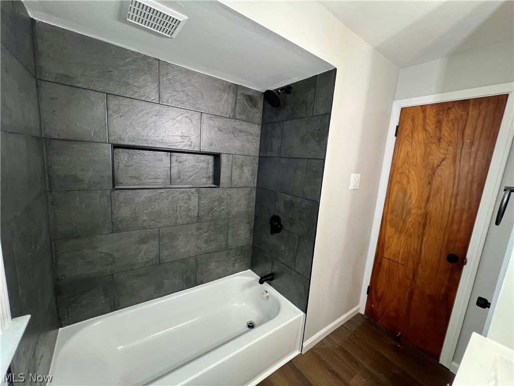 18108 Mccracken Road Maple Heights OH 44137