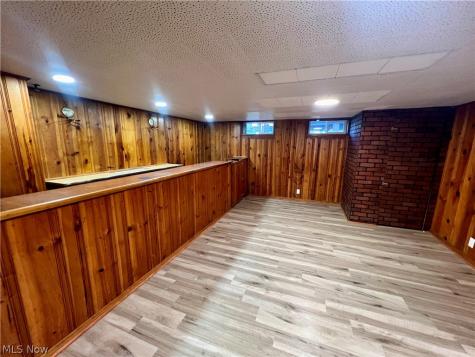 18108 Mccracken Road Maple Heights OH 44137
