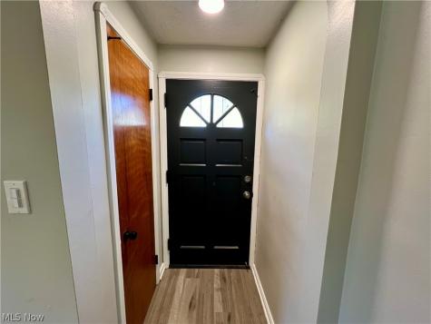 18108 Mccracken Road Maple Heights OH 44137
