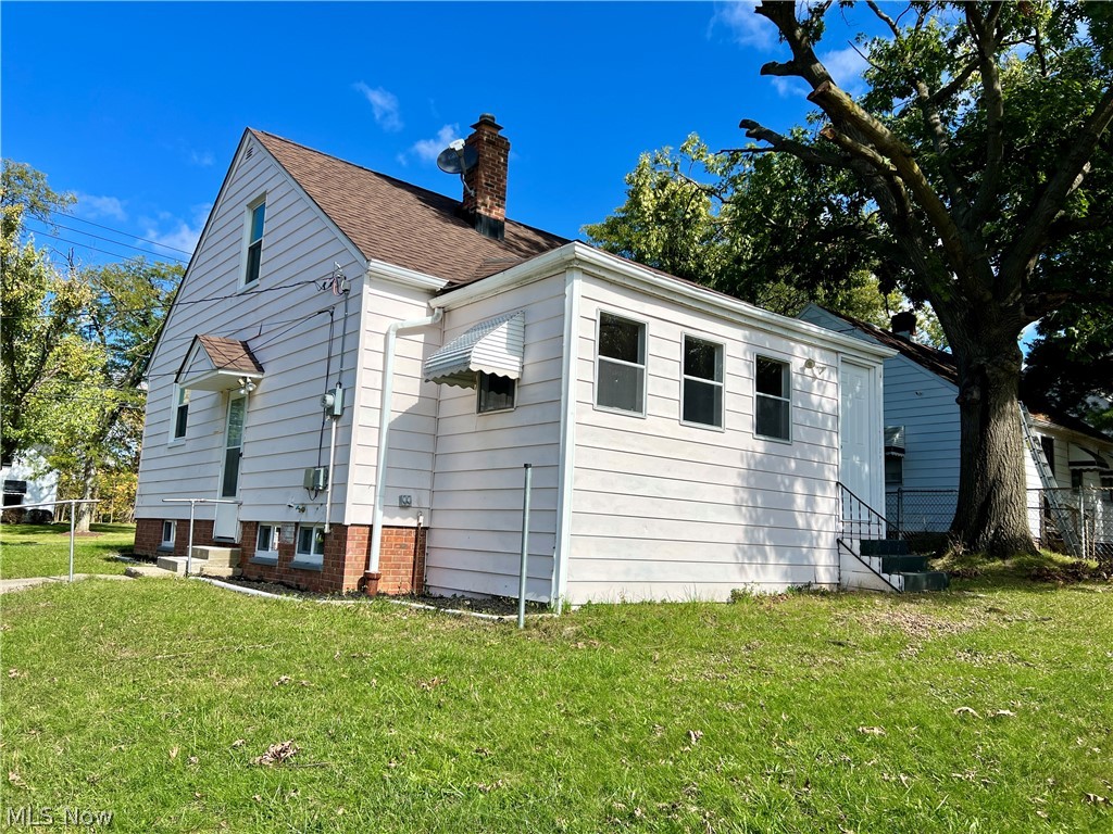18108 Mccracken Road Maple Heights OH 44137