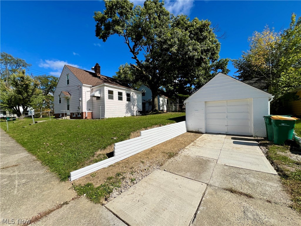 18108 Mccracken Road Maple Heights OH 44137