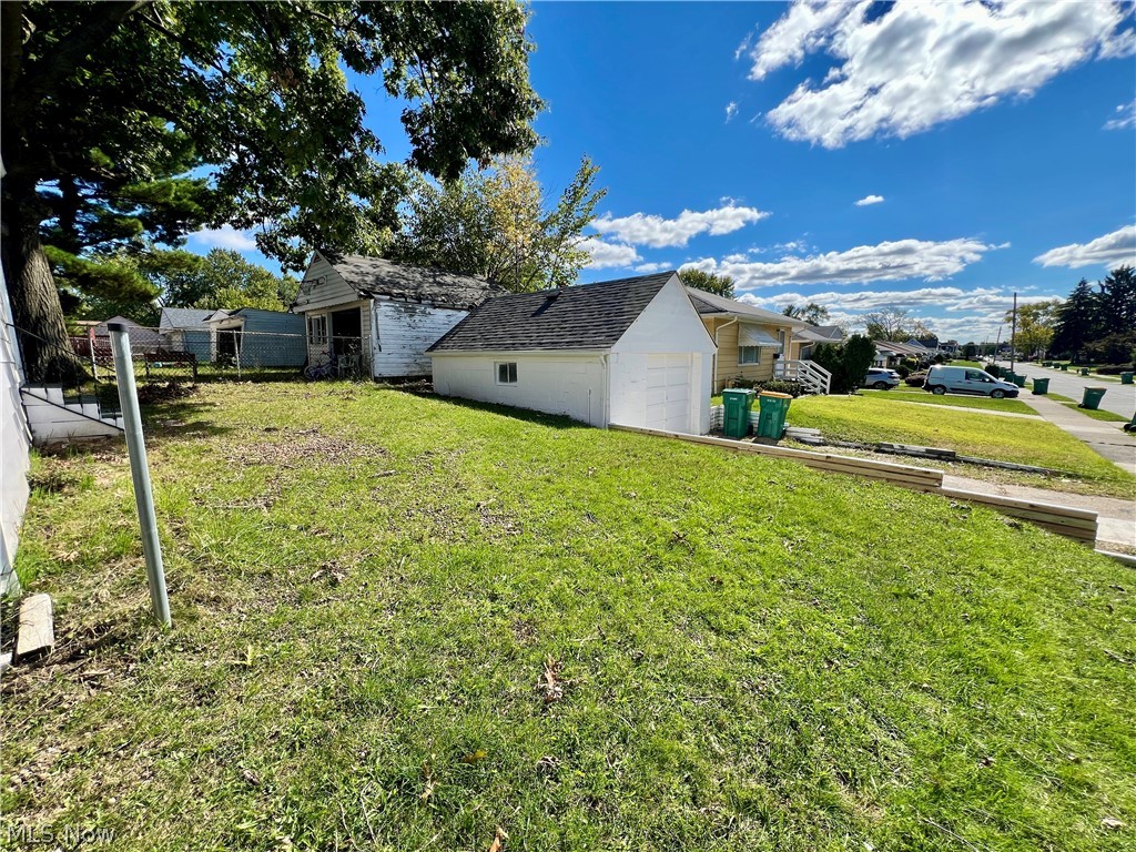 18108 Mccracken Road Maple Heights OH 44137