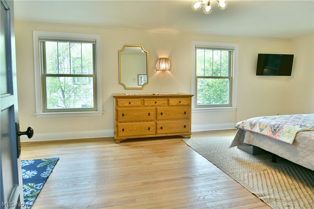 322 Genesee Avenue NE Warren OH 44483