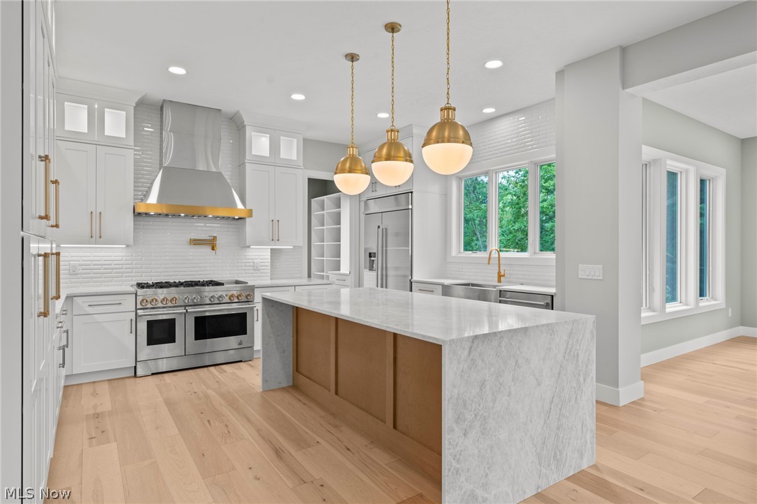 25428 Bryden Road Beachwood OH 44122