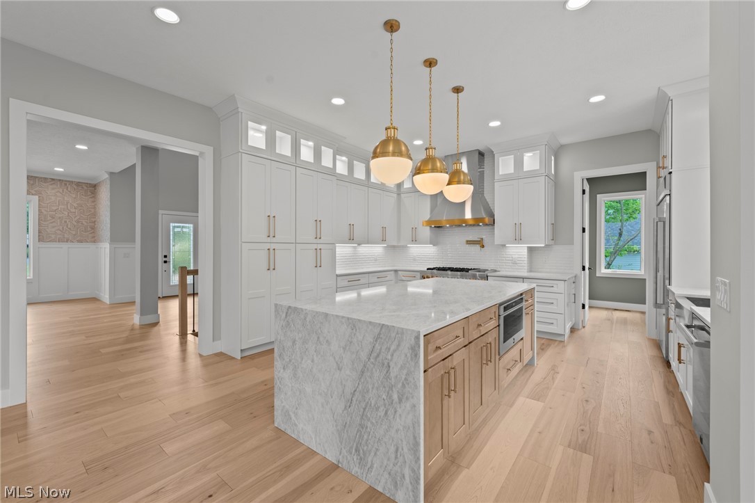 25428 Bryden Road Beachwood OH 44122