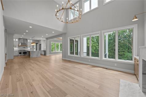 25428 Bryden Road Beachwood OH 44122