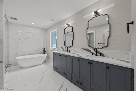 25428 Bryden Road Beachwood OH 44122