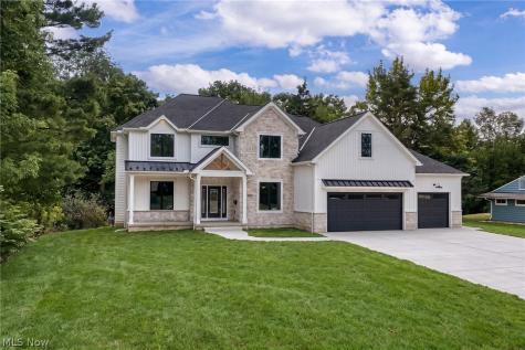 25428 Bryden Road Beachwood OH 44122