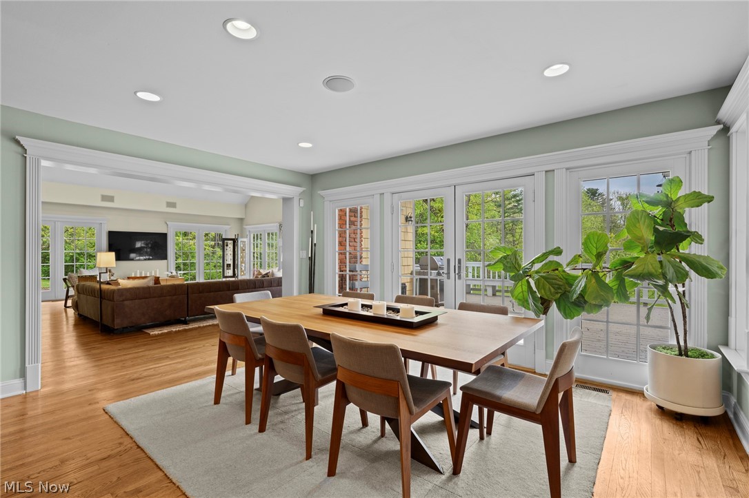 32899 Pinetree Road Pepper Pike OH 44124
