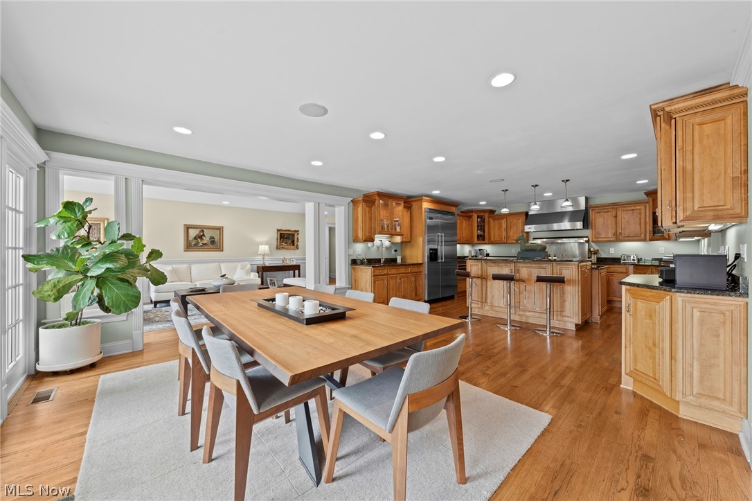 32899 Pinetree Road Pepper Pike OH 44124