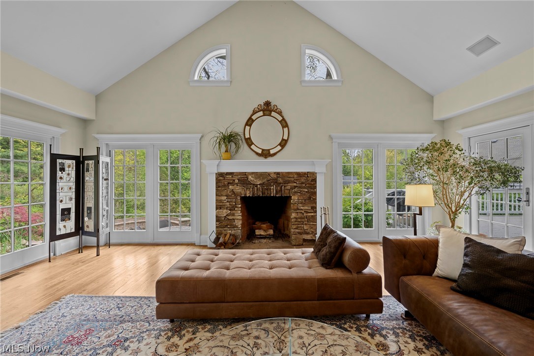 32899 Pinetree Road Pepper Pike OH 44124