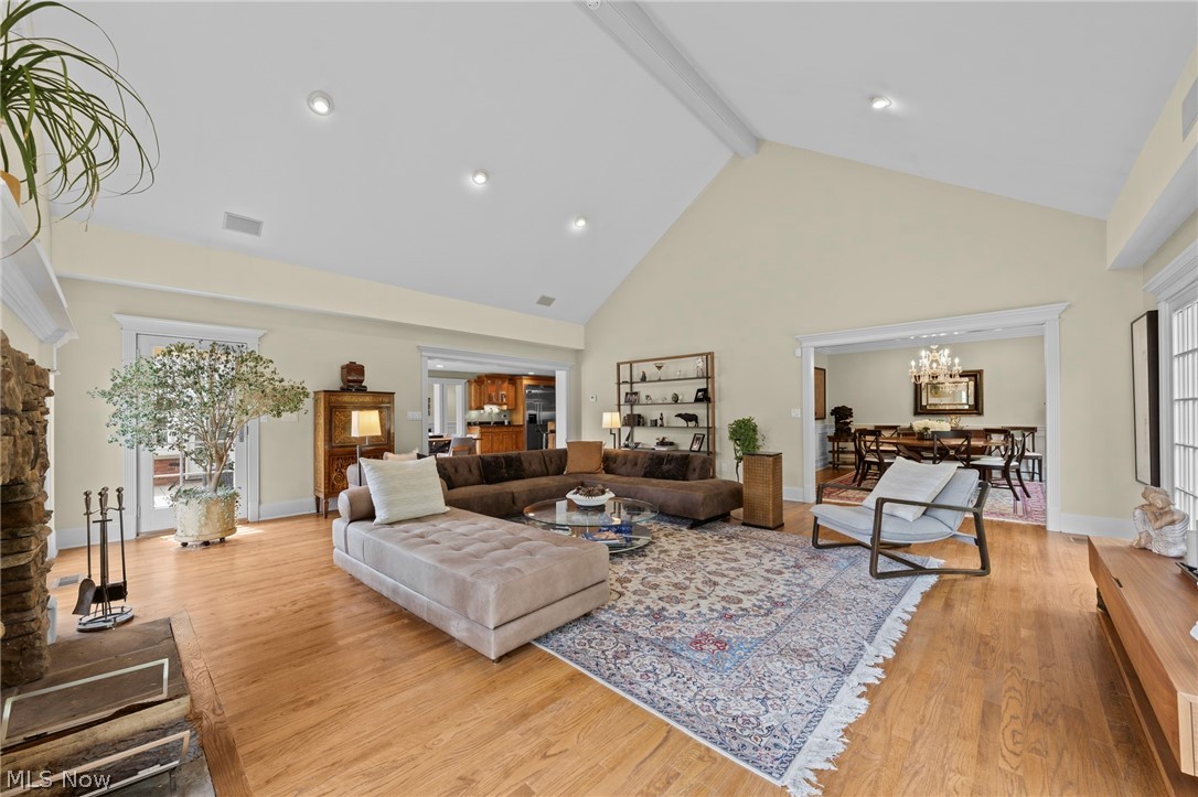 32899 Pinetree Road Pepper Pike OH 44124