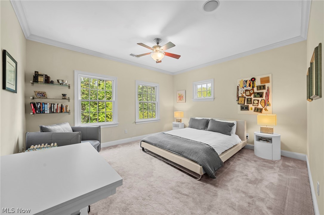 32899 Pinetree Road Pepper Pike OH 44124