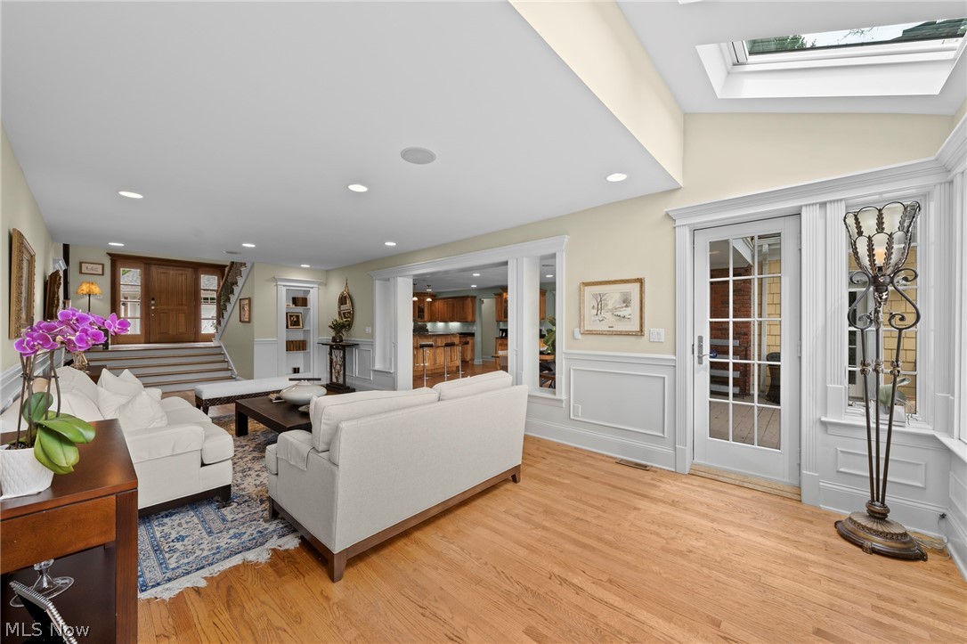 32899 Pinetree Road Pepper Pike OH 44124