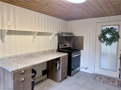 436 Loomis Avenue Cuyahoga Falls OH 44221