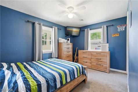 47 Edgewood Drive Grafton OH 44044