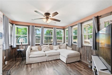47 Edgewood Drive Grafton OH 44044