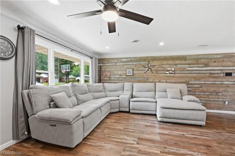 47 Edgewood Drive Grafton OH 44044