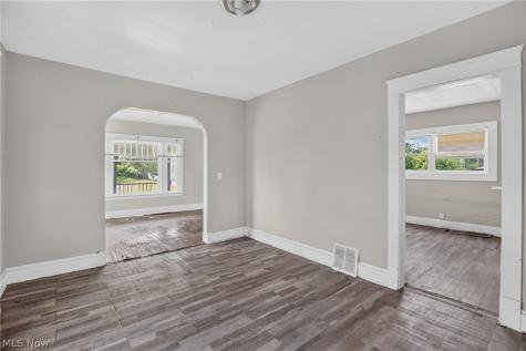 11817 Forest Avenue Cleveland OH 44120