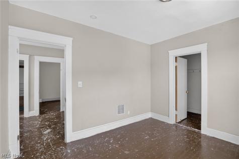 11817 Forest Avenue Cleveland OH 44120